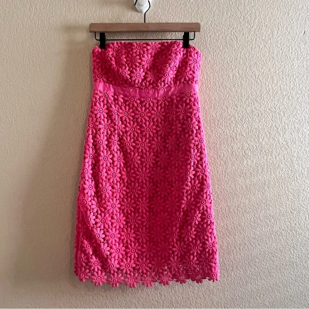 Lilly Pulitzer Bowen Strapless Pink Eyelet Dress Size 2 - Picture 2 of 8